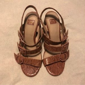 Louise et Cie block heel loni sandals size 8.5